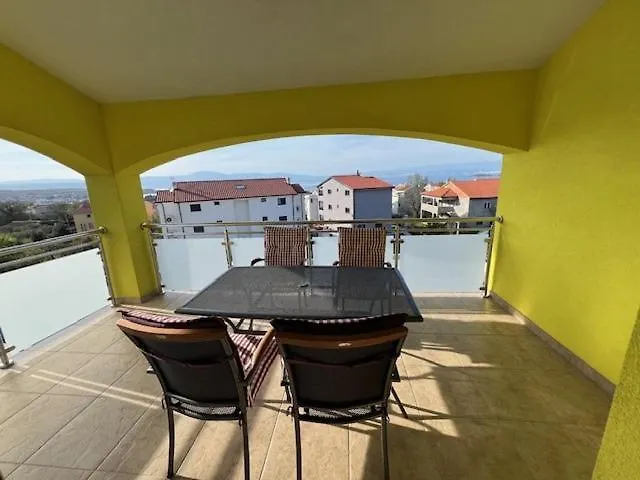 The Yellow House Sveti Anton  Apartment Sveti Anton (Krk)